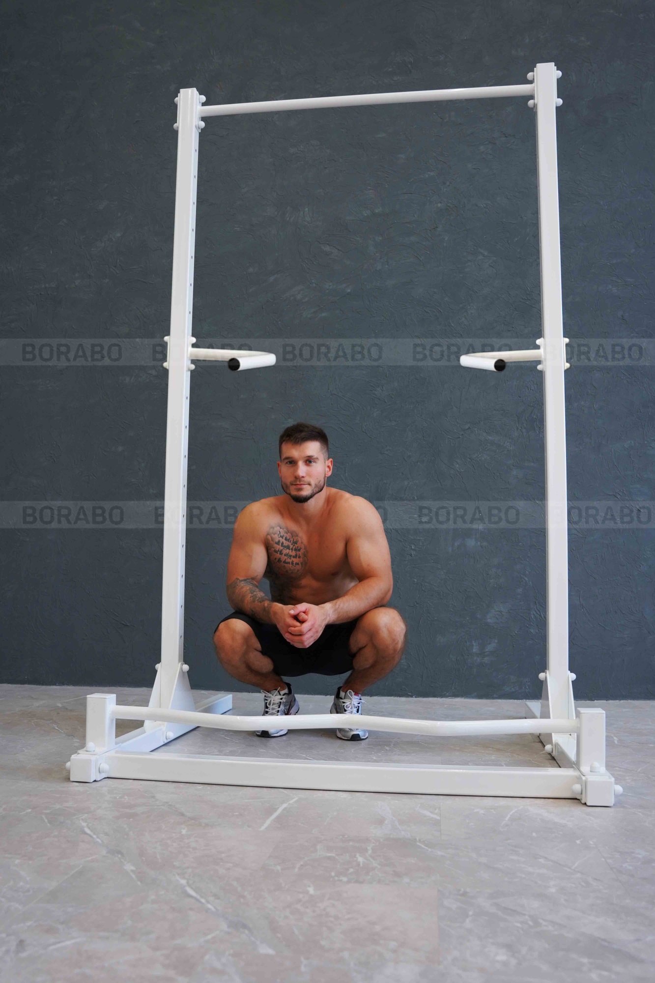 Турник напольный с брусьями и перекладиной для отжиманий, белый